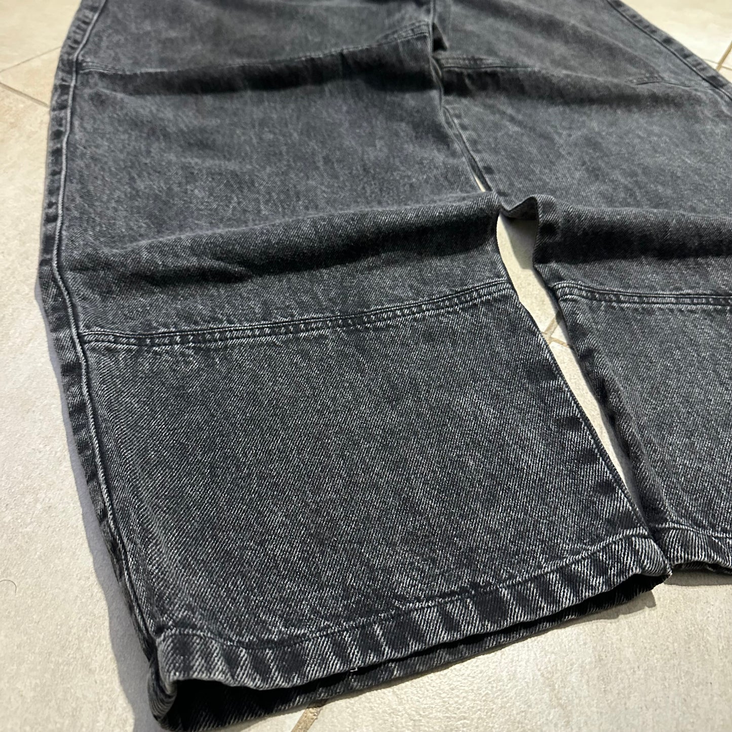 JEAN BAGGY BLACK KAKAROT