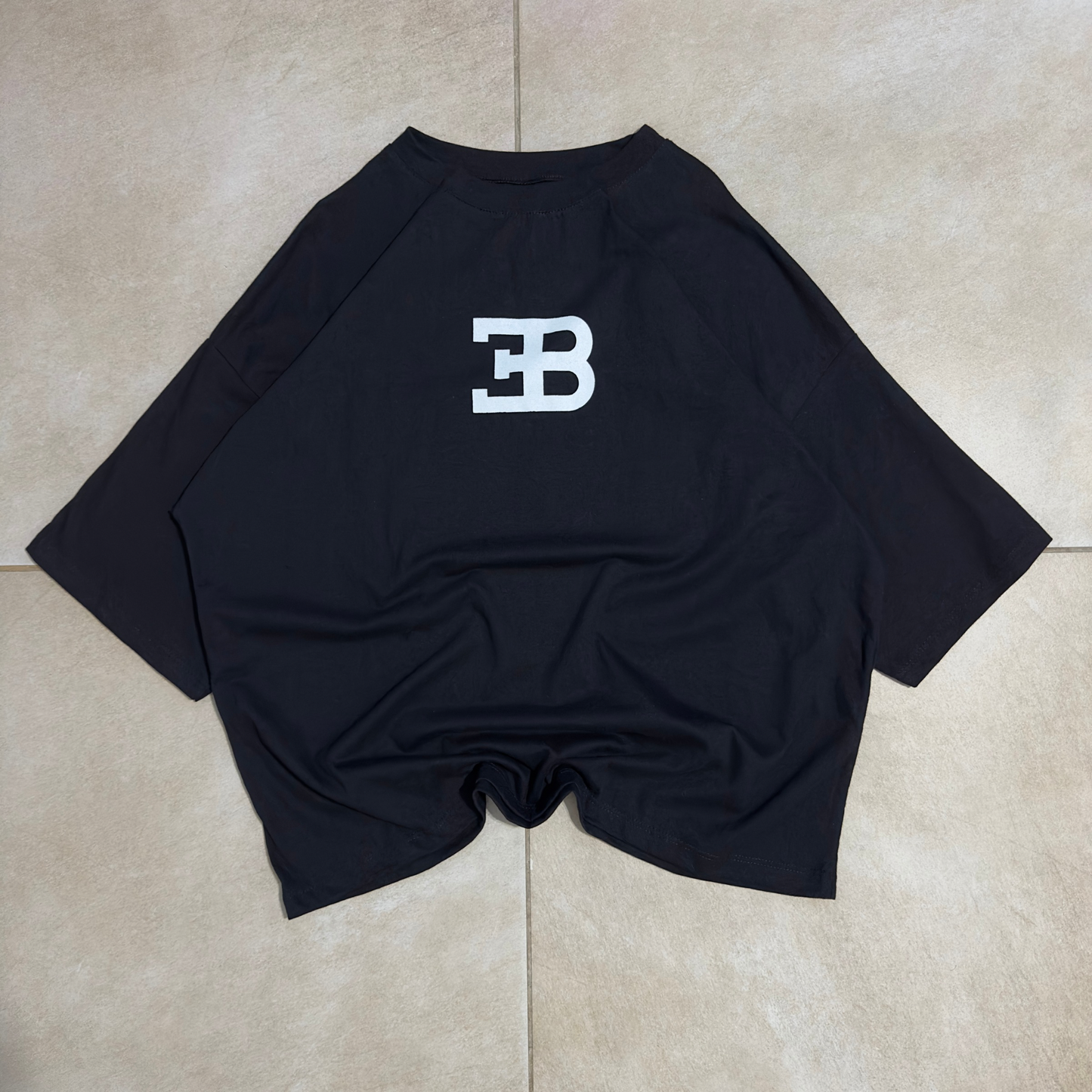 BOXY FIT BUGATTI