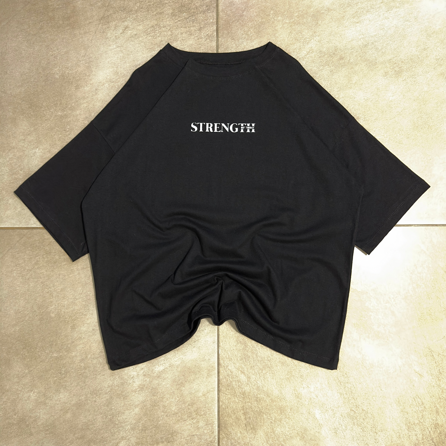 BOXY FIT STRENGH