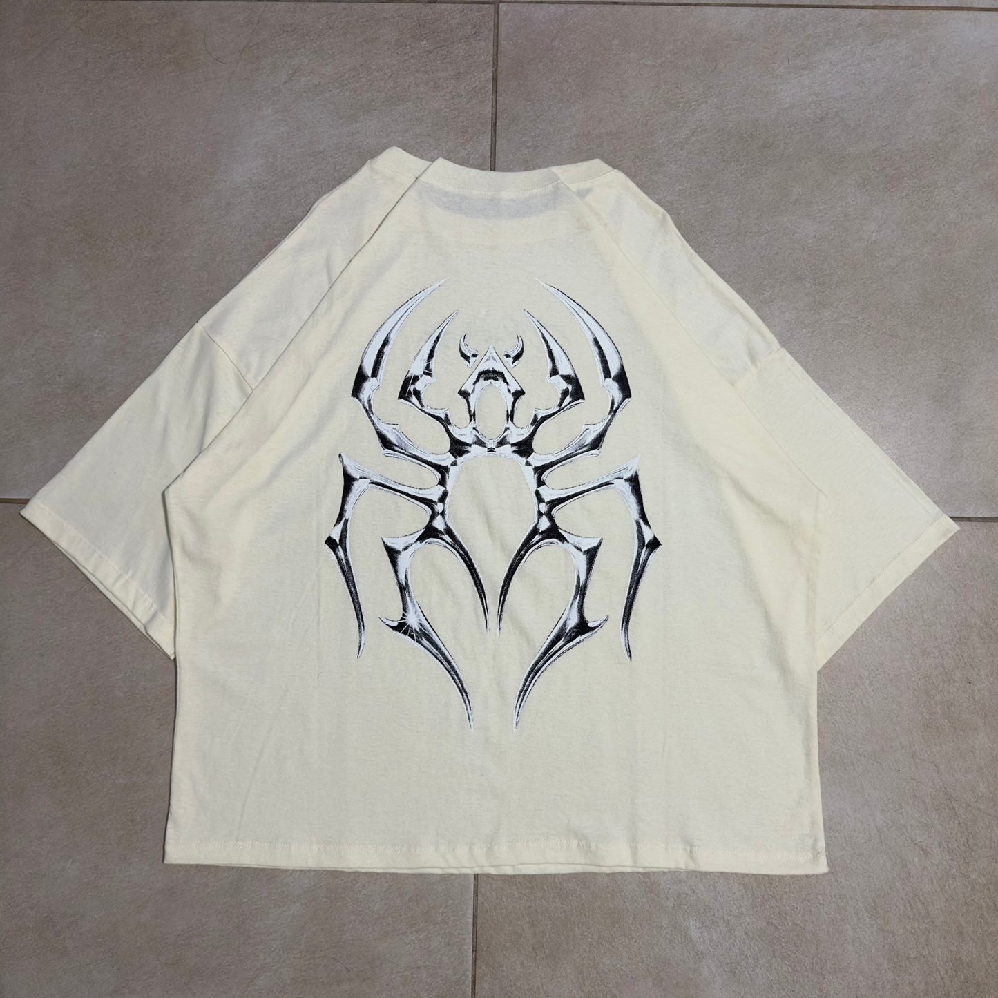 BOXY FIT SPIDER